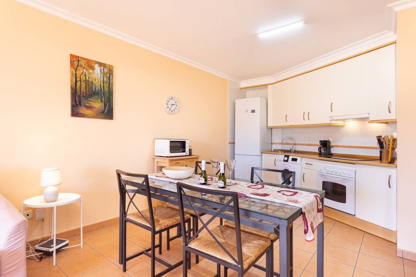 Foto 6 von 45: Ferienwohnung 'junto al mar isabel' mit Terrasse, Gemeinschaftspool und WLAN