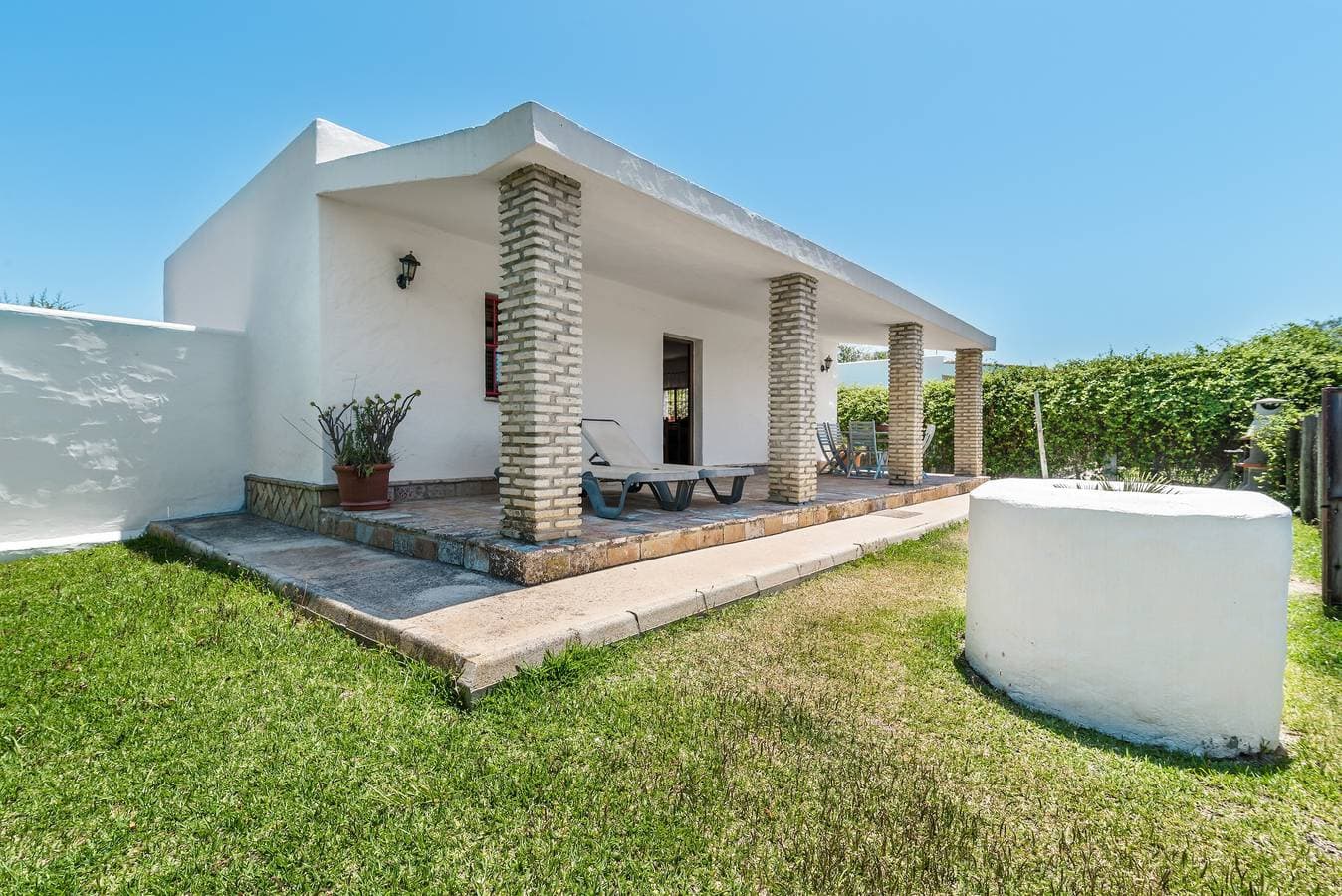 Foto 2 von 25: Ferienhaus 'El Olivo' mit Gemeinschaftspool, privater Terrasse und WLAN