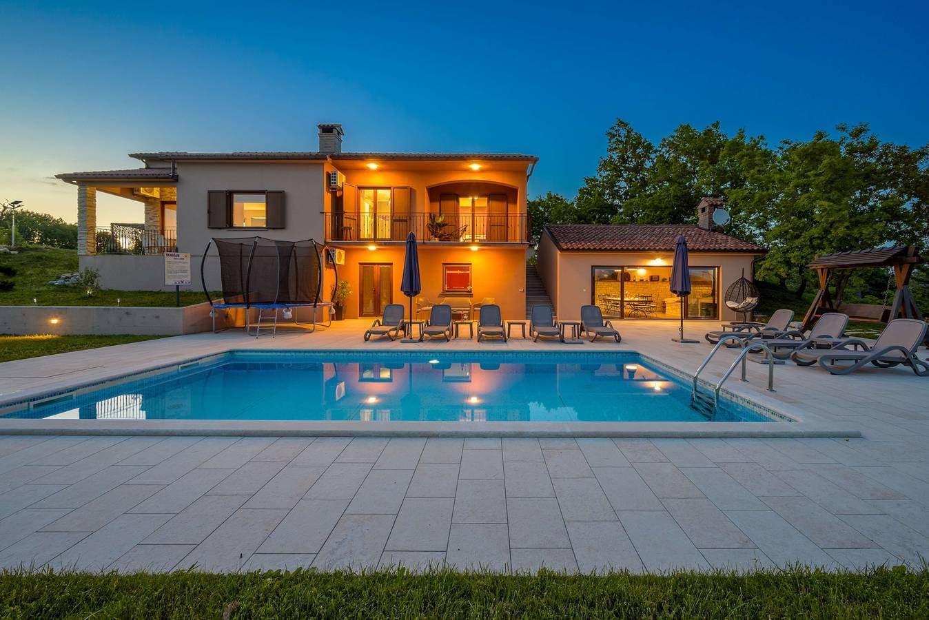 Foto 2 von 51: Villa Mirna