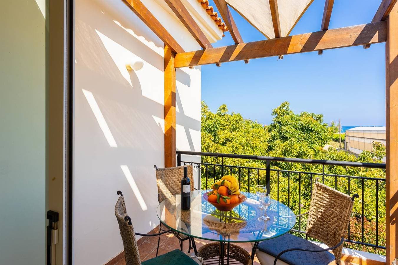 Foto 7 von 39: Villa für 8 Personen mit Meerblick