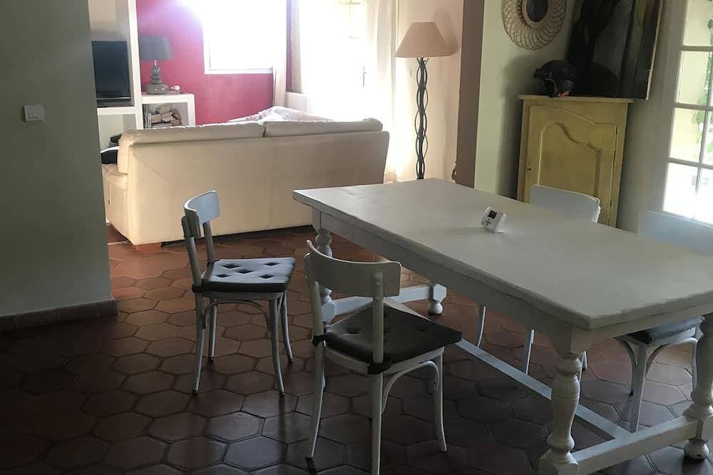 Charmante Villa au Calme Avec Jardin Arboré 1