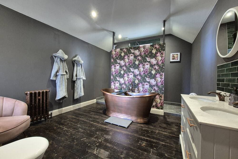 Foto 4 von 30: Cottage-Superking-Eigenes Badezimmer-Blick auf die Landschaft