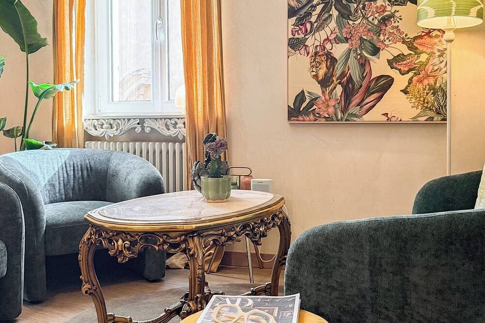 Foto 5 von 30: La Dolce Vita Boutique Apartment • Elegant • Balkon • Ponte Pietra