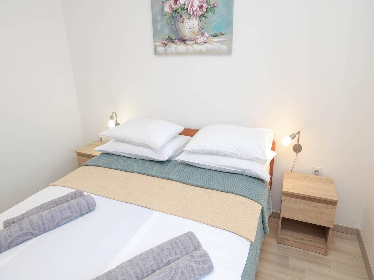 Foto 5 von 60: Luxusapartment mit beheiztem Pool in Starigrad
