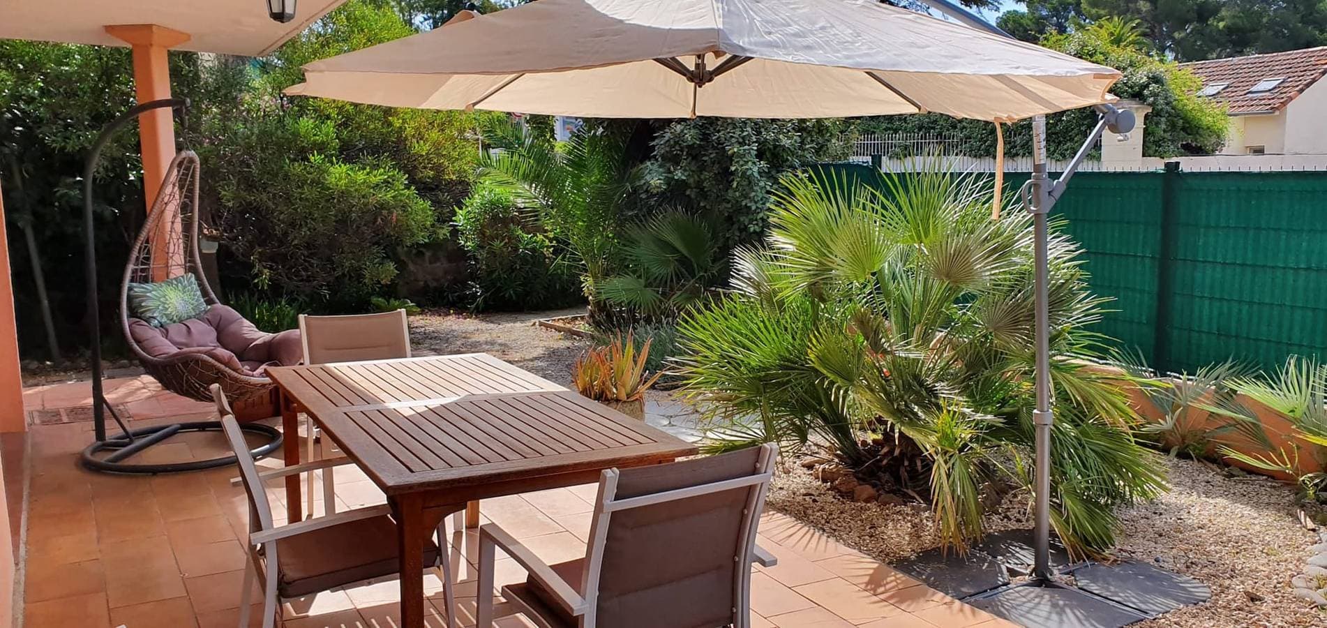 Foto 3 von 20: Ferienwohnung für 4 Personen mit Terrasse