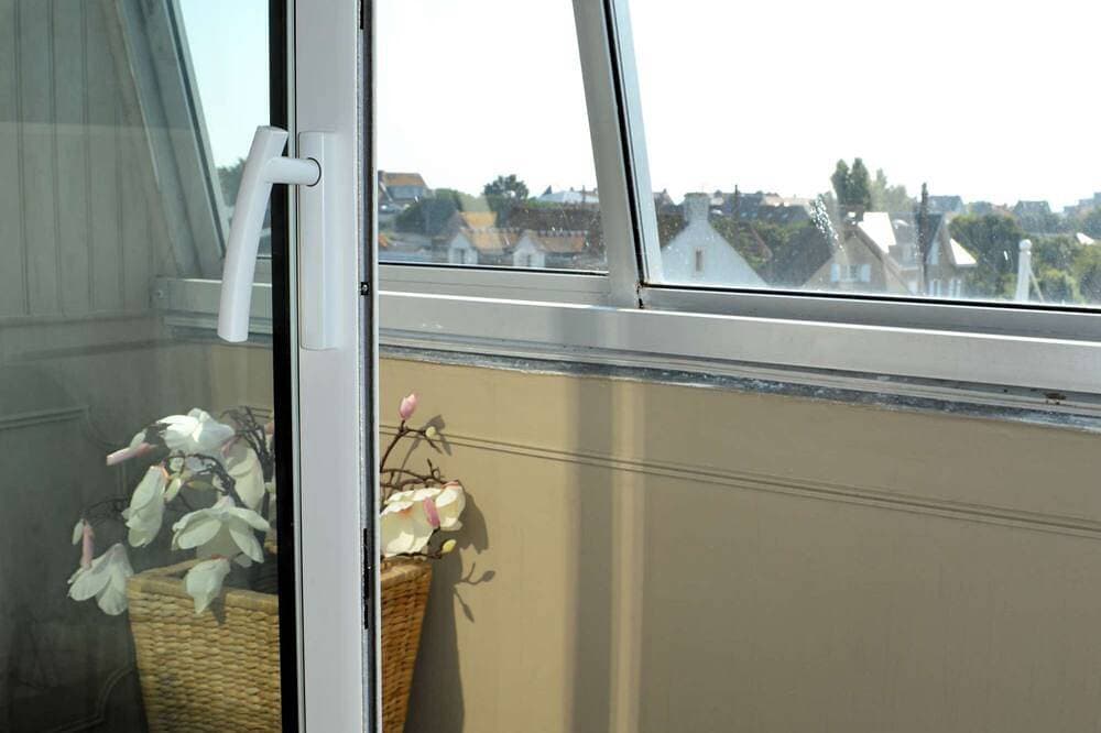 L'Escale - Studio with loggia in the city center 1