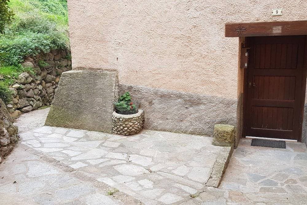 Foto 7 von 18: Gite de Mon Clocher Appartement 3ième Étage Avec Balcon Proche du Mercantour