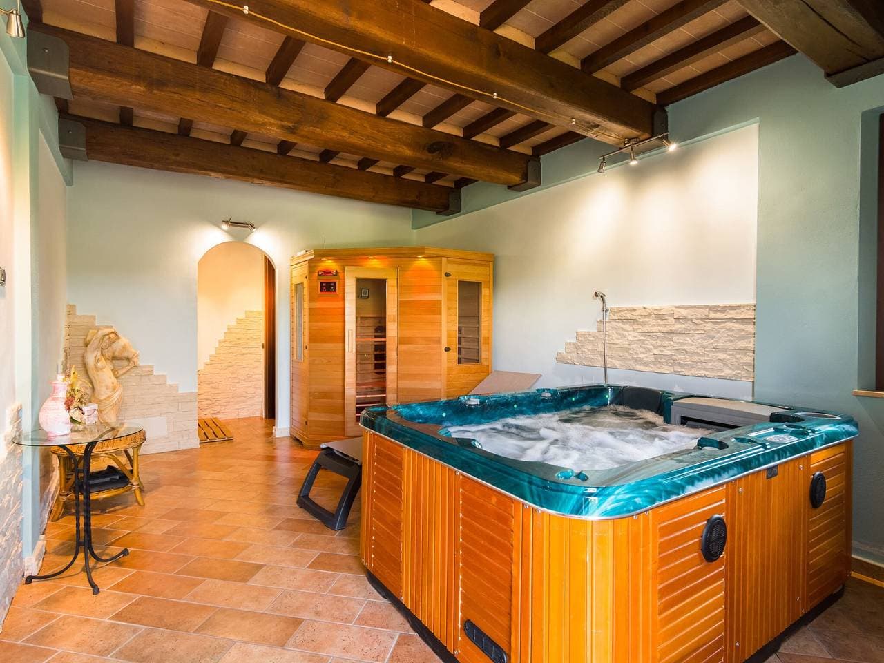 Foto 7 von 64: Villa in Perugia mit Pool und Hügelblick