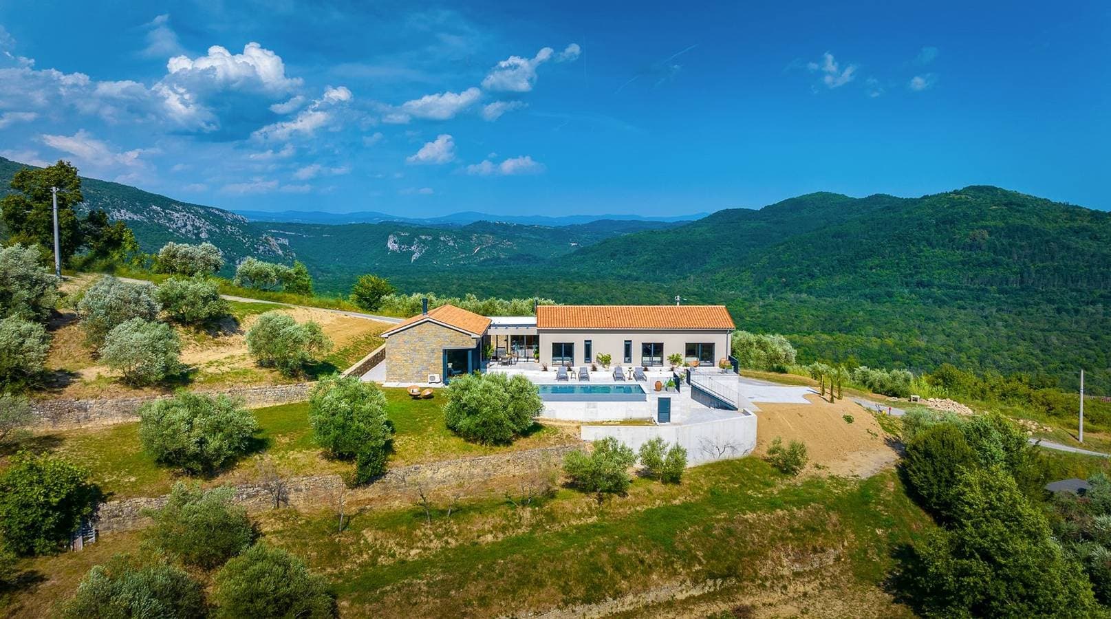 Foto 3 von 48: Villa Horto – Fantastische Villa mit privatem Pool und Panoramablick in einer der schönsten Regionen Kroatiens