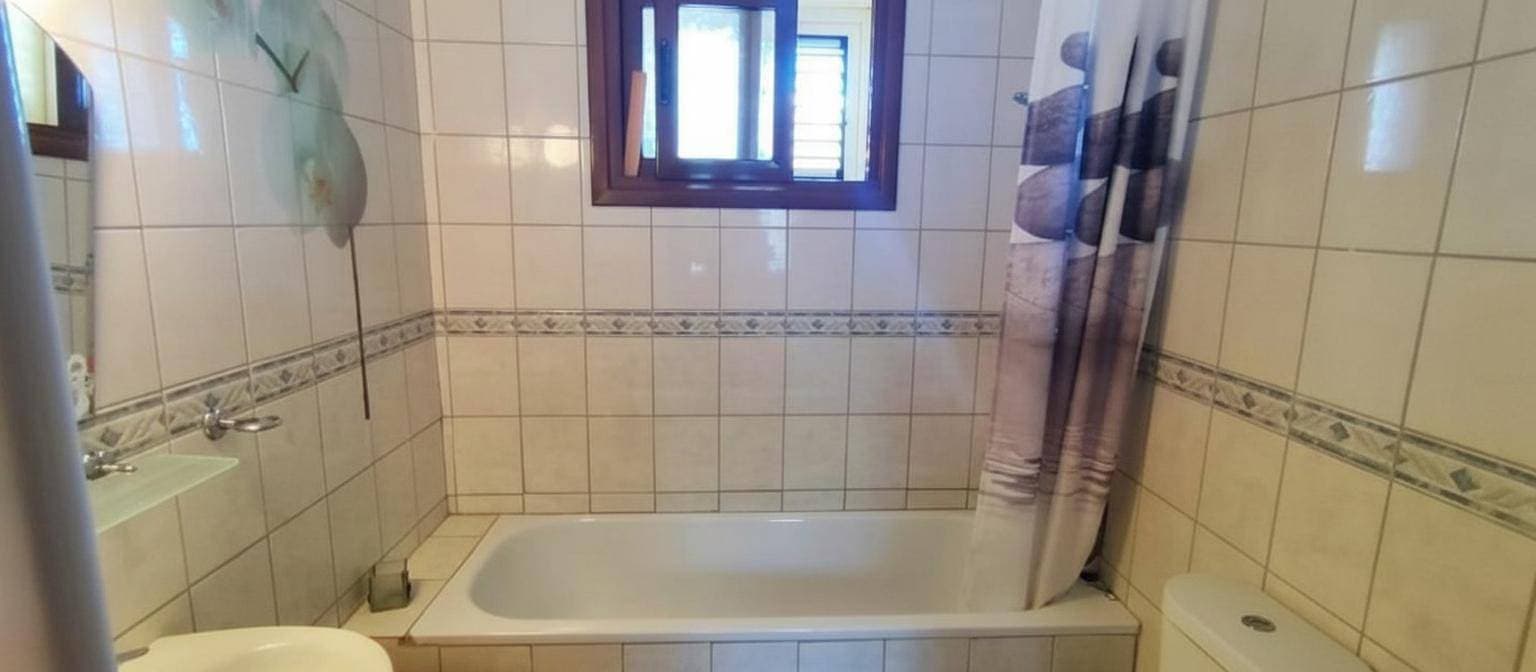 Foto 5 von 28: Villa für 6 Personen mit Garten
