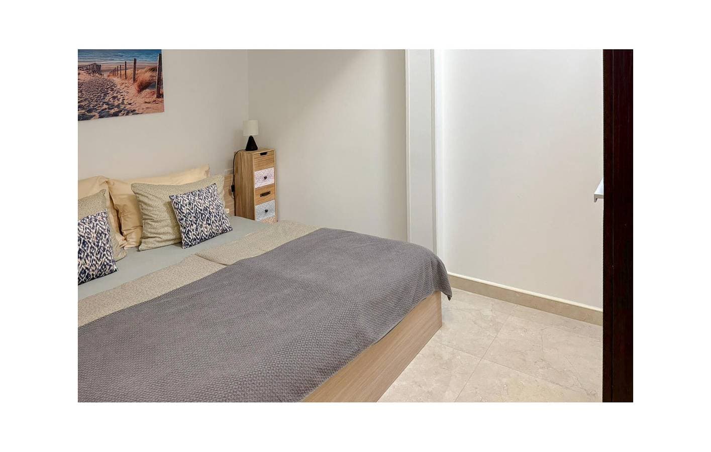 Foto 7 von 22: Apartment mit Meerblick, WLAN, Terrasse und Parkplatz in Strandnähe