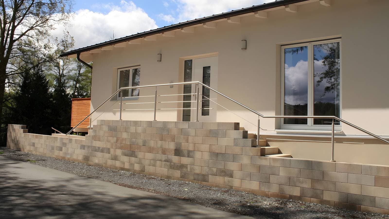 Foto 4 von 25: Ferienhaus am Mühlteich, Balkon & Terrasse