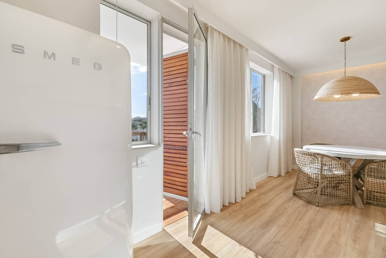 Foto 5 von 28: Ferienwohnung 'Estudio con Piscina Centro' mit Gemeinschaftspool, privater Terrasse & WLAN