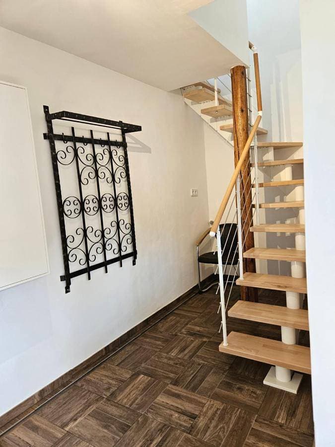 Foto 5 von 29: One-Bedroom Apartment