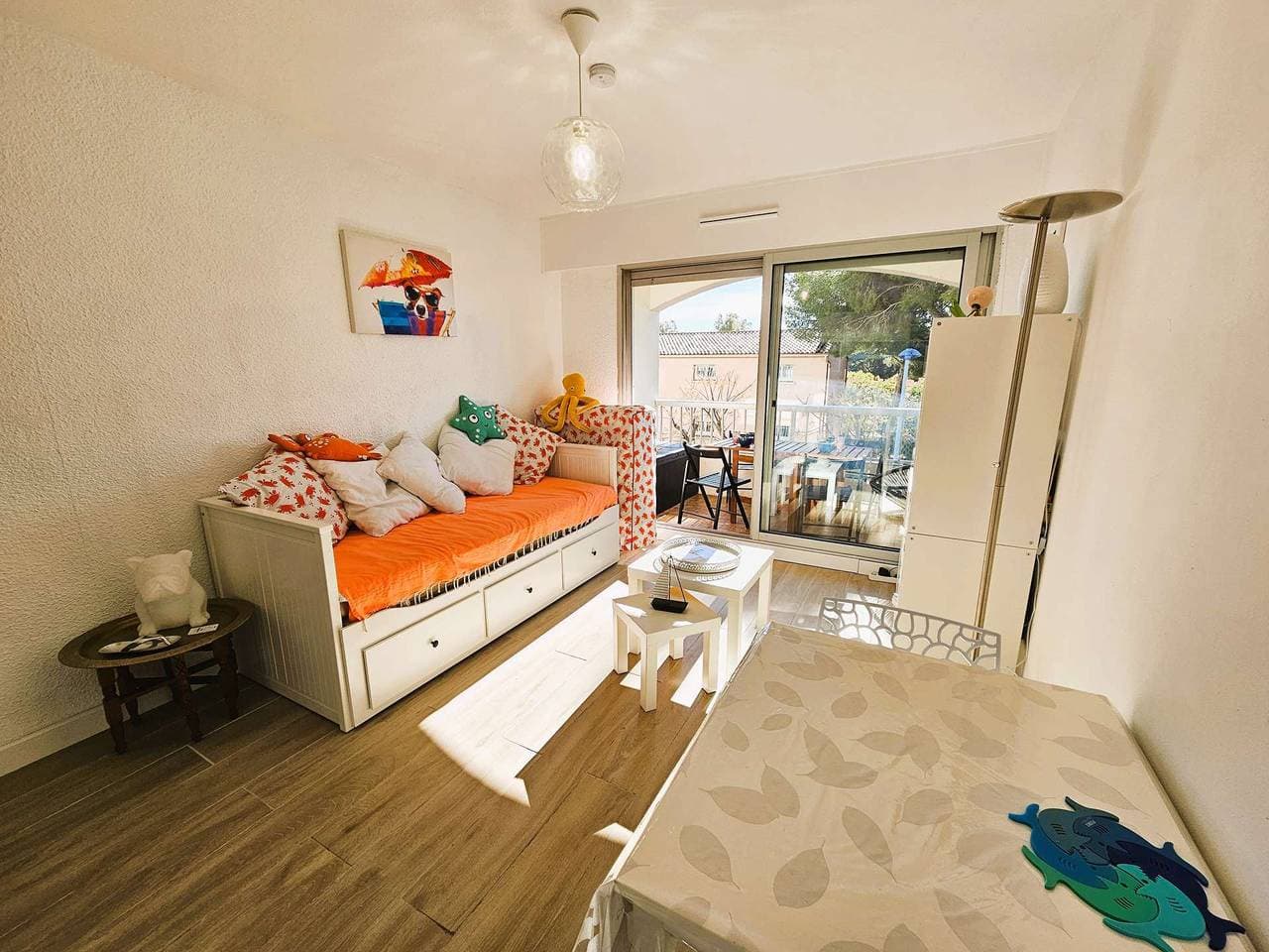 Foto 5 von 10: Studio mit Terrasse in Strandnähe, Wi-Fi