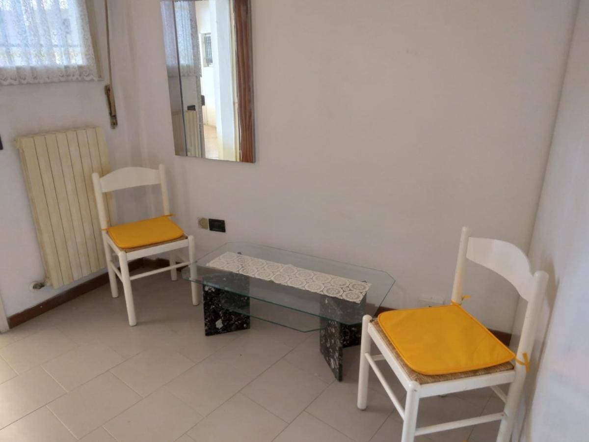 Foto 5 von 21: One-Bedroom Apartment