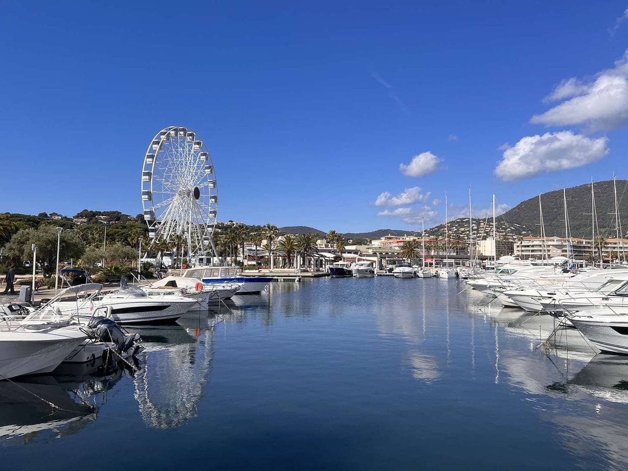 Foto 8 von 13: Gemütliches Studio, 50m vom Strand, privater Parkplatz, ideal zentral gelegen in Cavalaire-sur-Mer