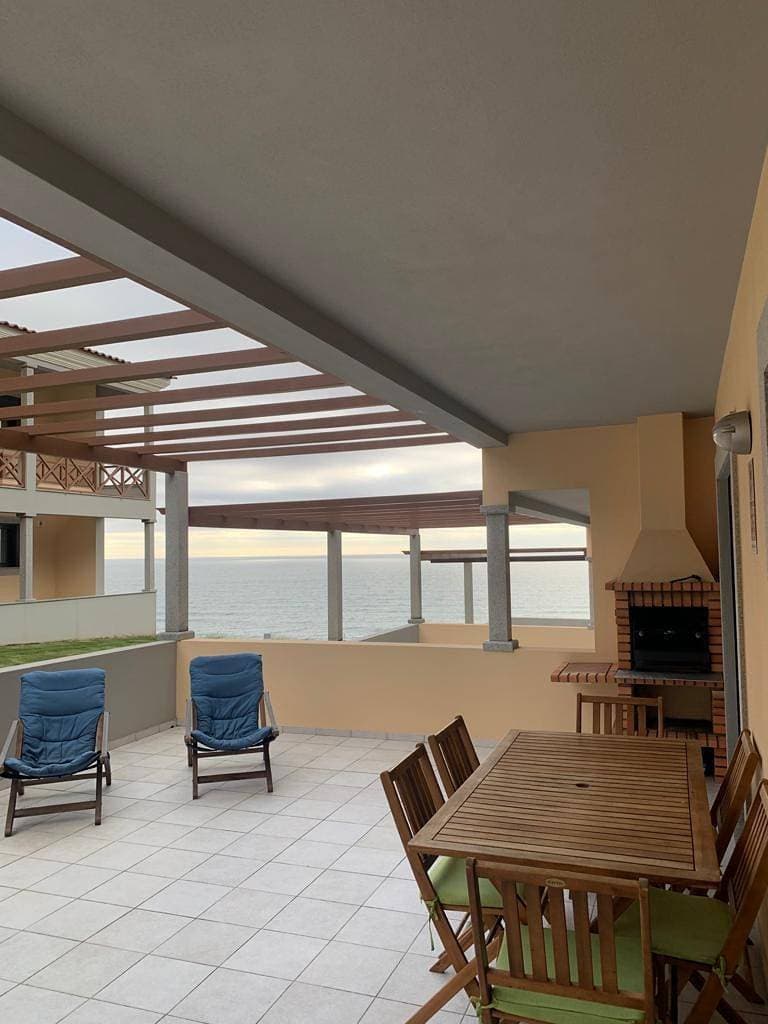 Foto 9 von 34: Sunset House With Seaview & Terrace
