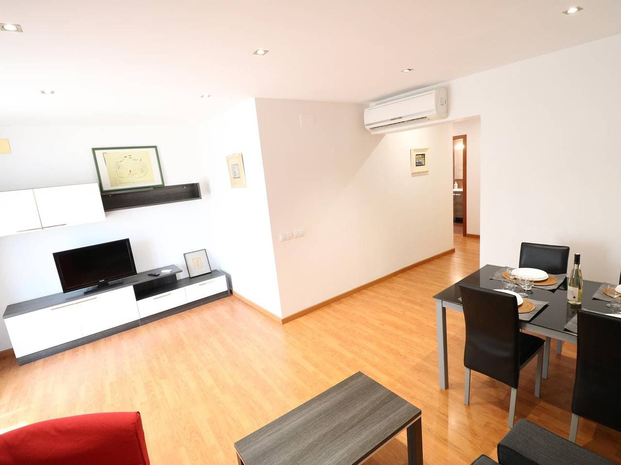 Foto 4 von 28: Ferienwohnung für 4 Personen mit Balkon