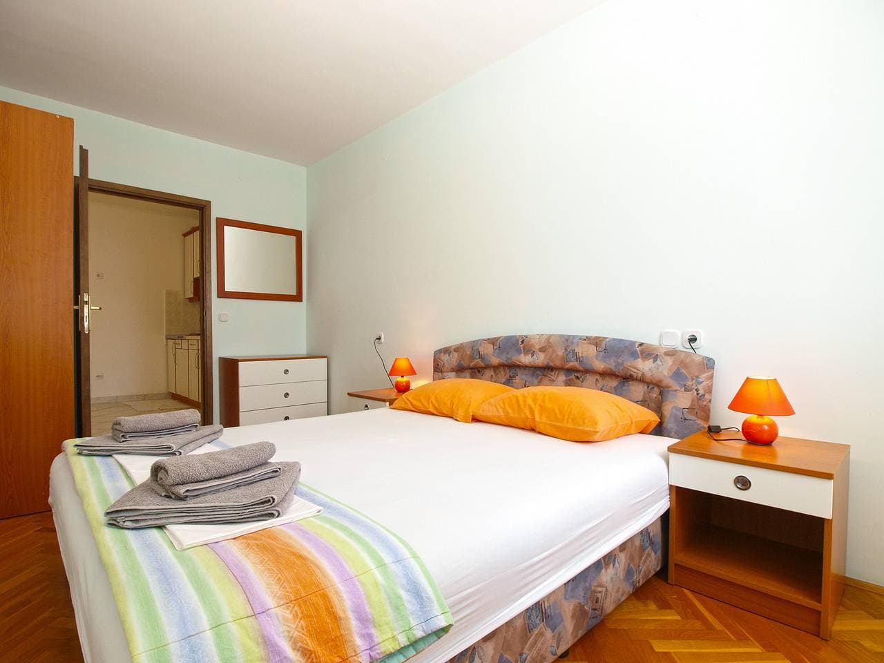 Foto 6 von 22: Ferienwohnung für 4 Personen mit Terrasse