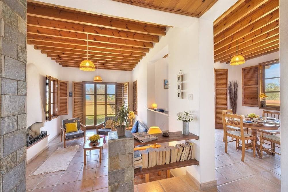 Foto 9 von 30: Latchi Beach Villas - 2-Bett-Villa - Atemberaubender Meerblick - Privater Pool - Wifi
