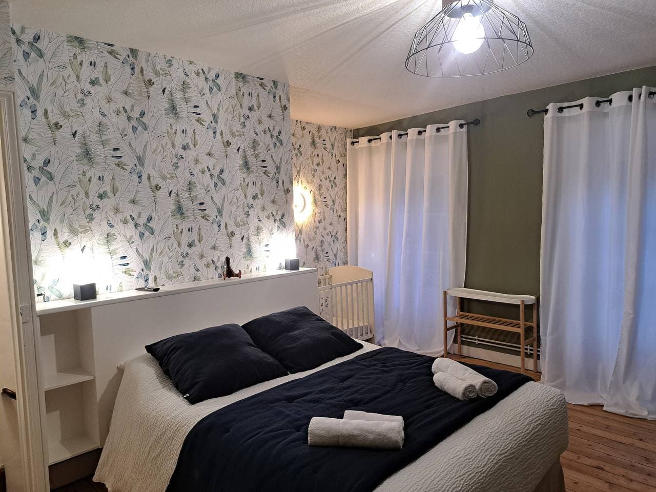 Foto 6 von 26: Gîte Lebasladin für 7 Personen in Lison – Geräumiges Ferienhaus mit Garten