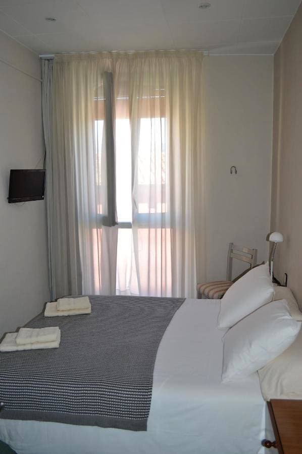 Foto 4 von 5: Triple Room