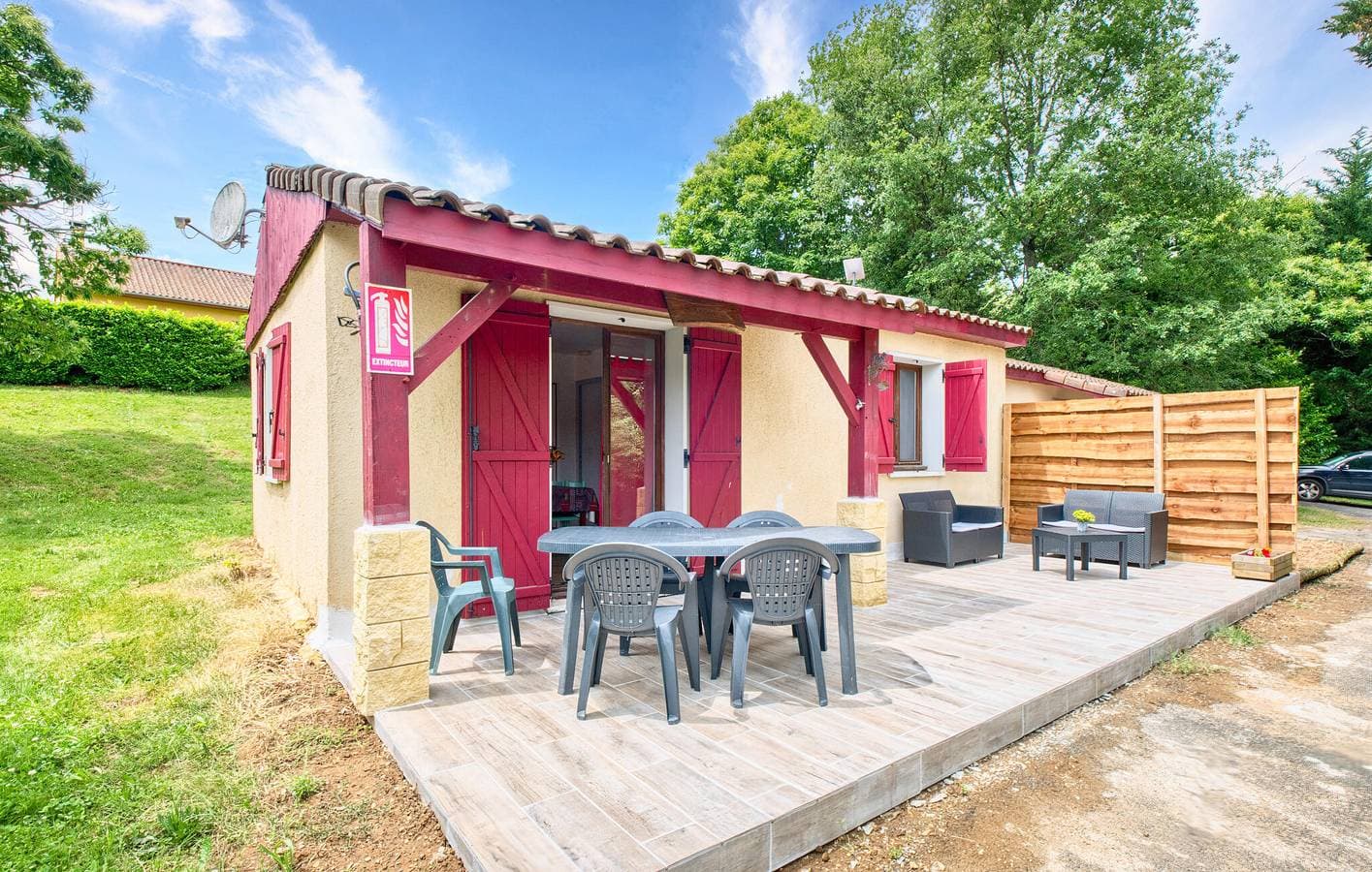 Gemütliche Wohnung mit Pool und Garten bei Saint-Crépin-et-Carlucet 1