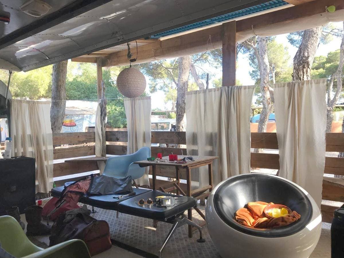 Foto 6 von 27: Vintage Camper - and apartment Ibiza