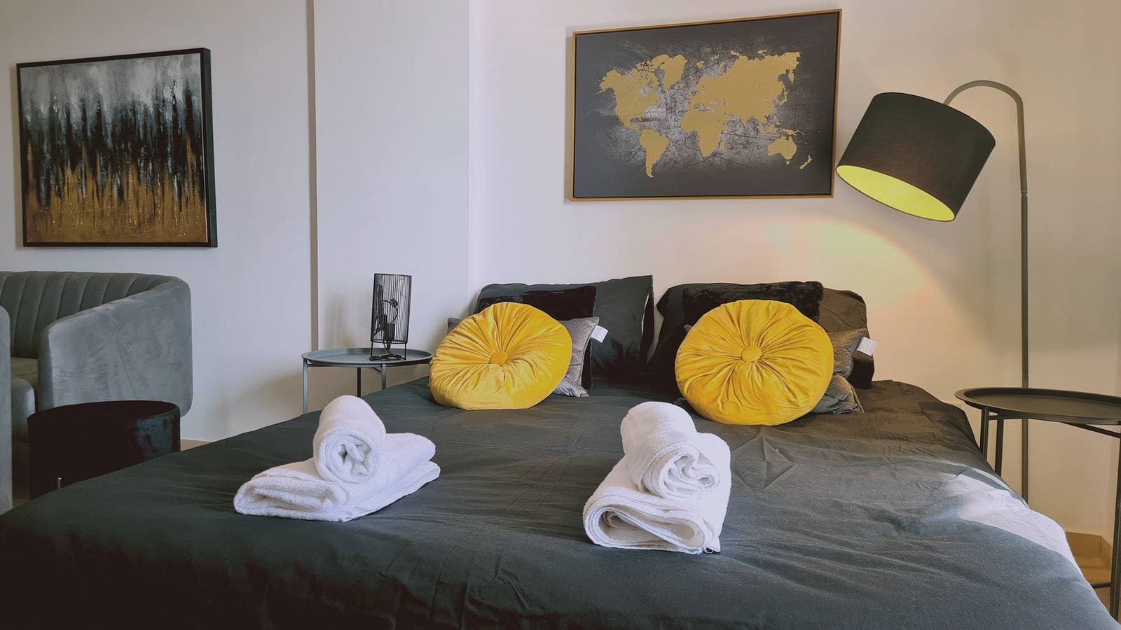 Foto 2 von 28: 77 Kpf - Stay Paphos Beyond Studio