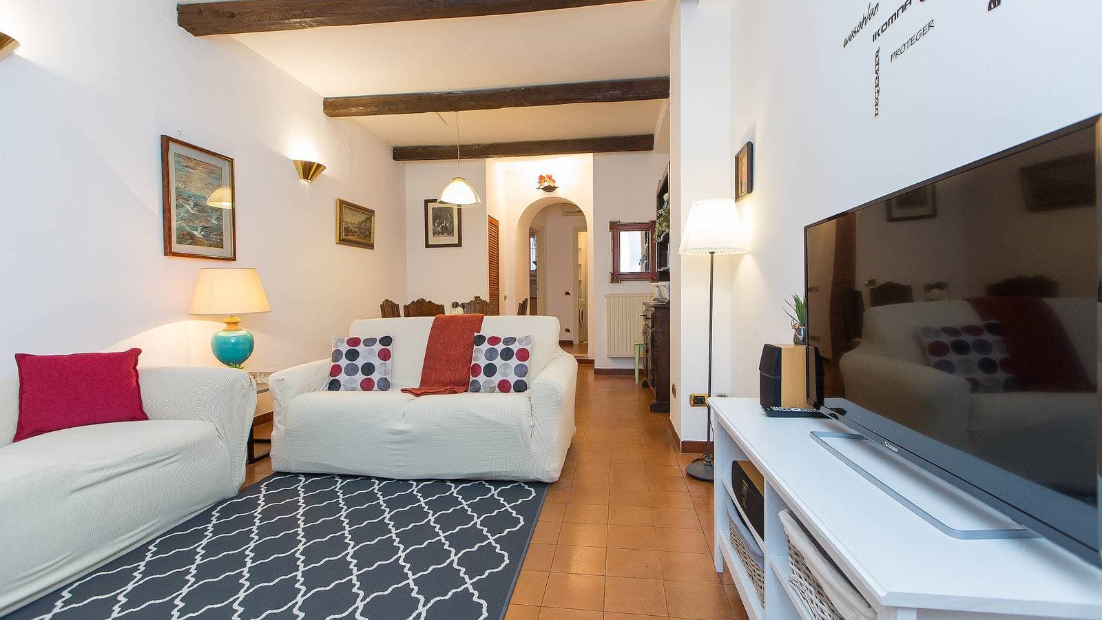 Foto 7 von 28: Ferienwohnung für 4 Personen mit Balkon/Terrasse