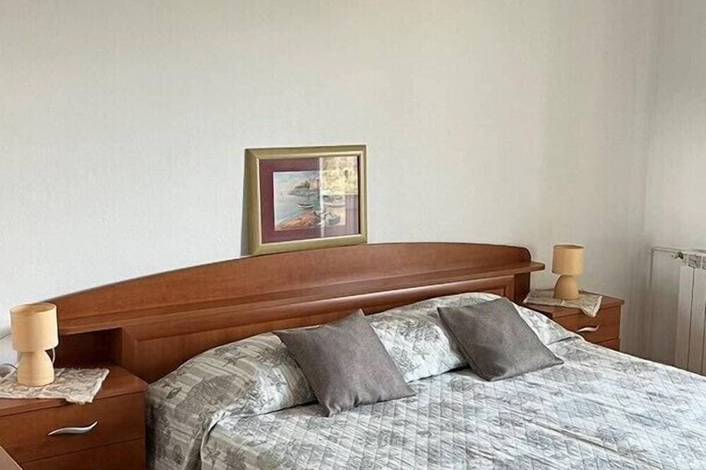Foto 3 von 30: Ein-Zimmer-Apartment mit Balkon A2