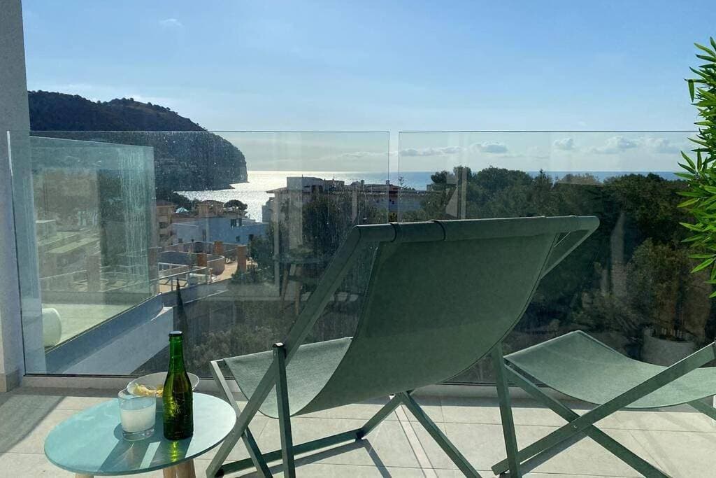 Foto 3 von 42: Two-Bedroom Apartment