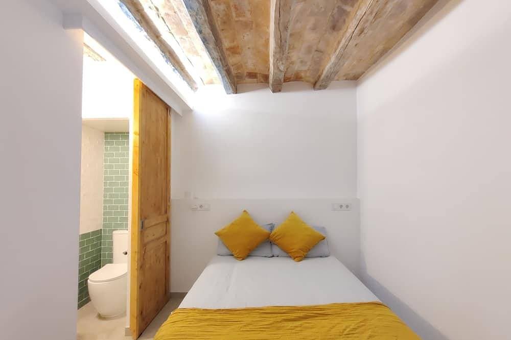 Charming Loft in the Historic Center of Manresa. 1
