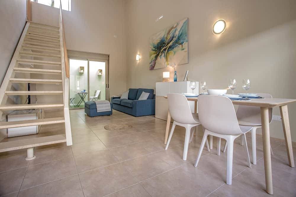 Foto 7 von 30: Modernes Stadthaus mit 2 Schlafzimmern, Wifi und Garage neben dem Strand