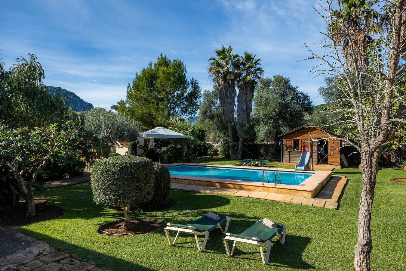 Foto 2 von 36: Rustikale Finca mit Pool – Finca Can Bleo