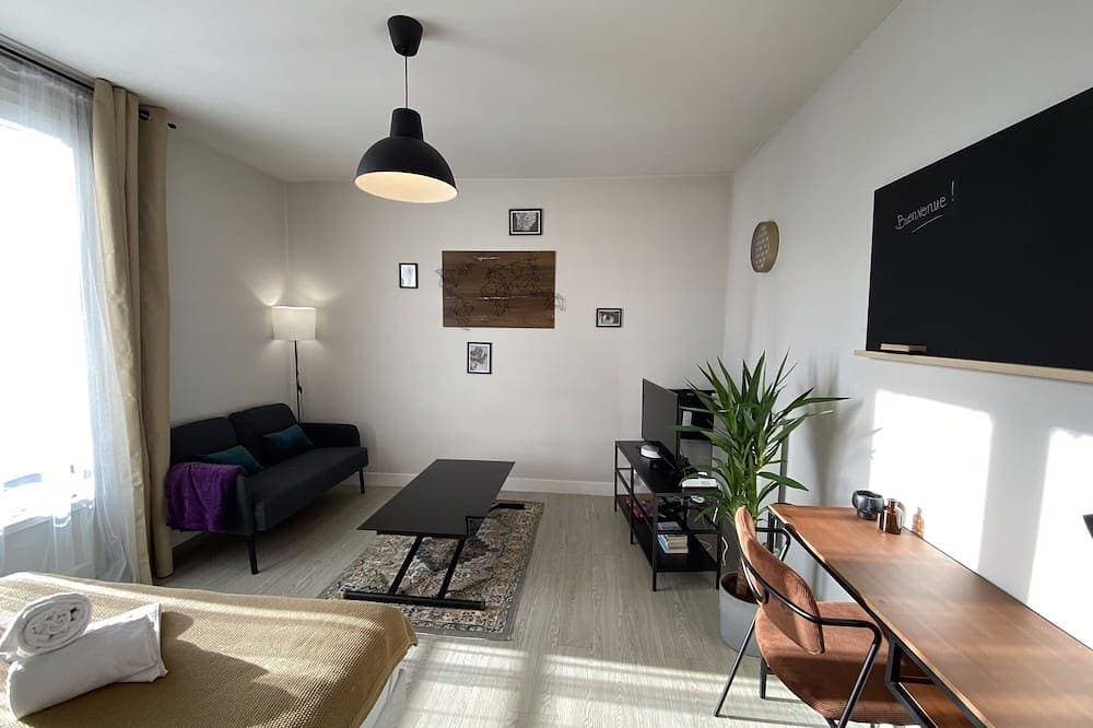Foto 6 von 17: Large, quiet studio with balcony & free parking