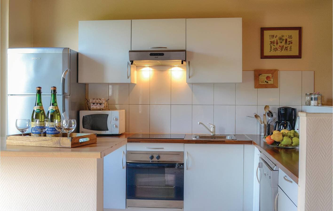 Foto 4 von 22: Charmante 120m2 Apt in der Nähe von L'Epte Fluss w / Parkplatz & Garten