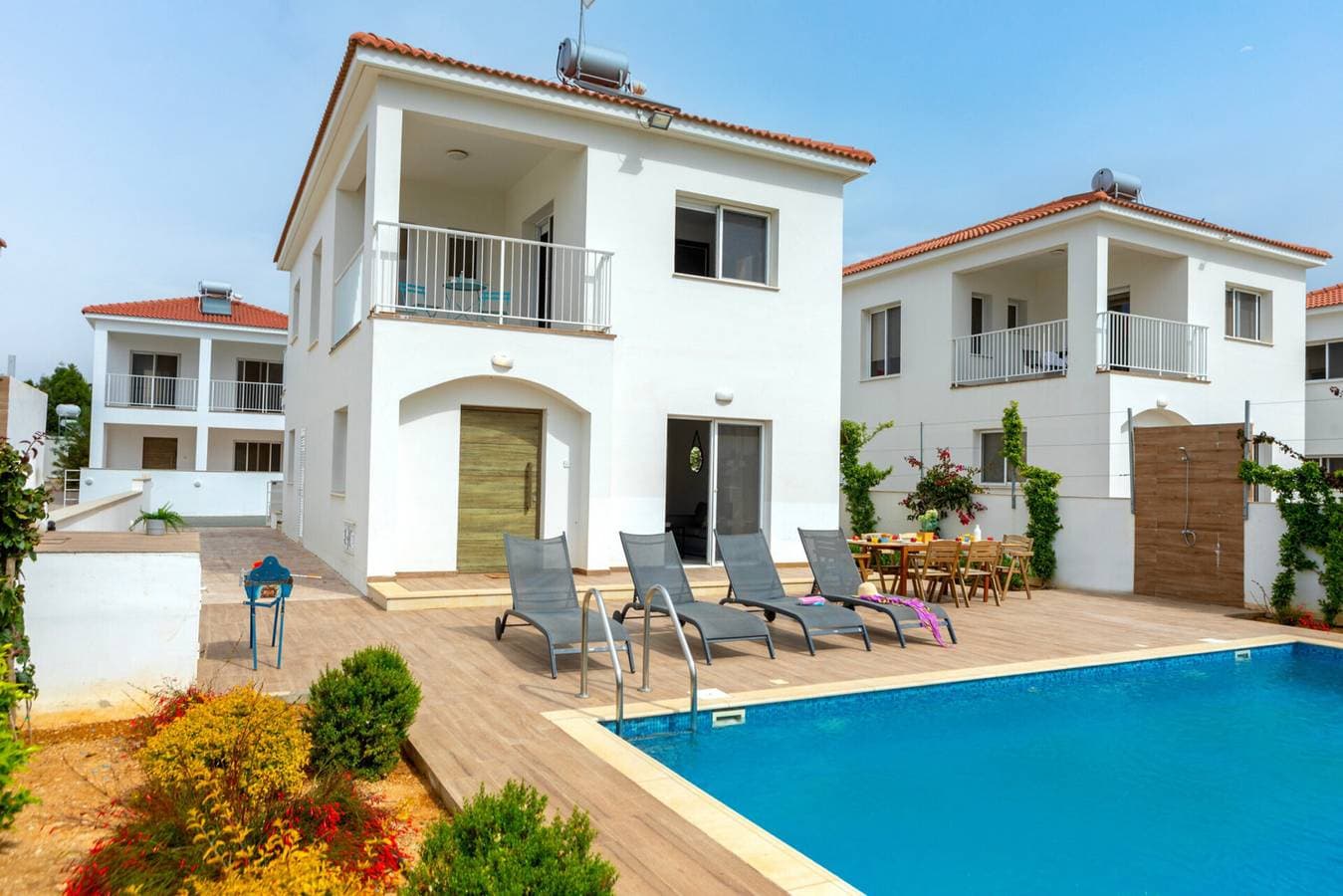 Foto 6 von 51: Villa für 6 Personen mit Balkon/Terrasse