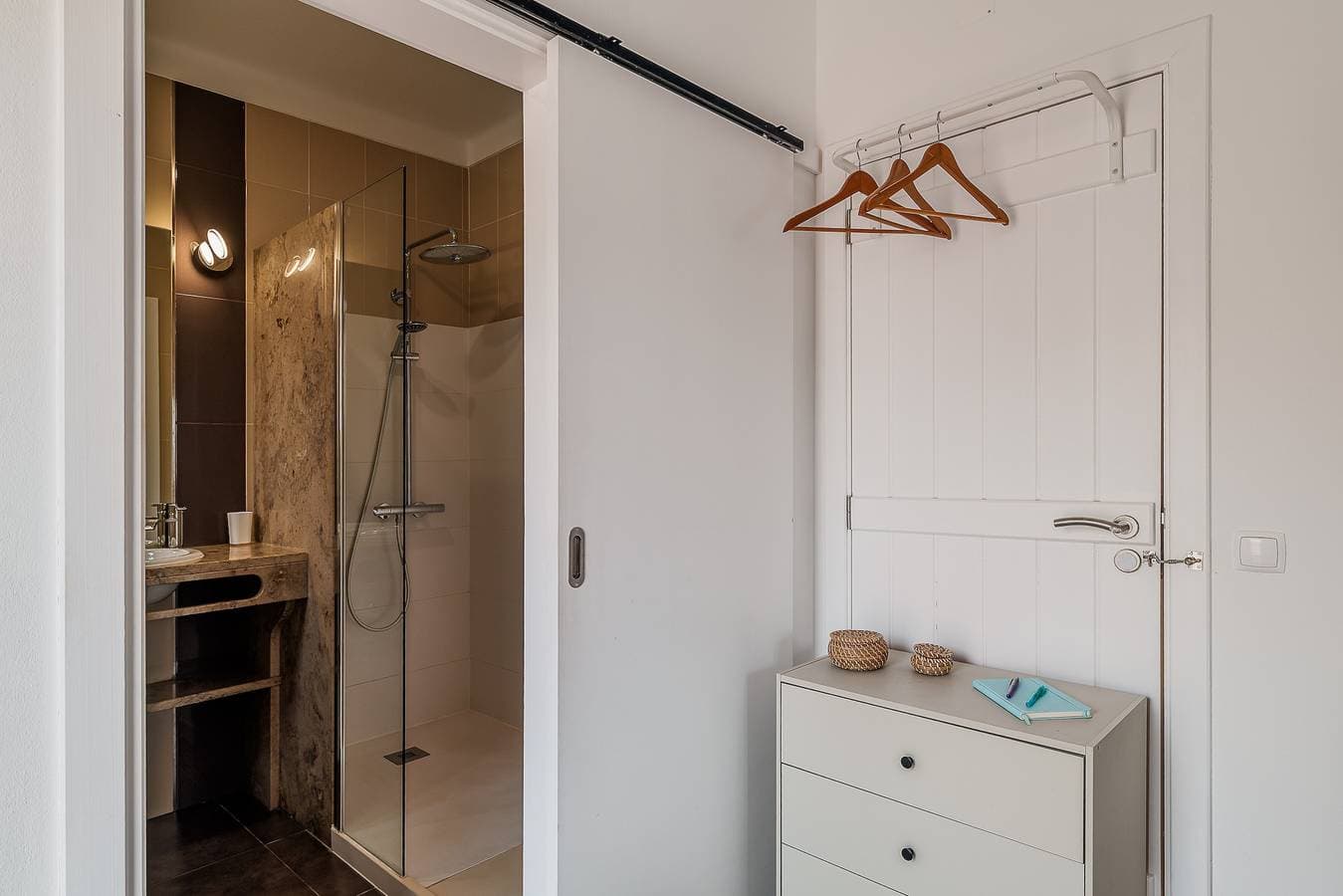 Foto 12 von 27: Gemütliche Suite À Da Marina – Private Suite mit Meerblick, WLAN und Klimaanlage