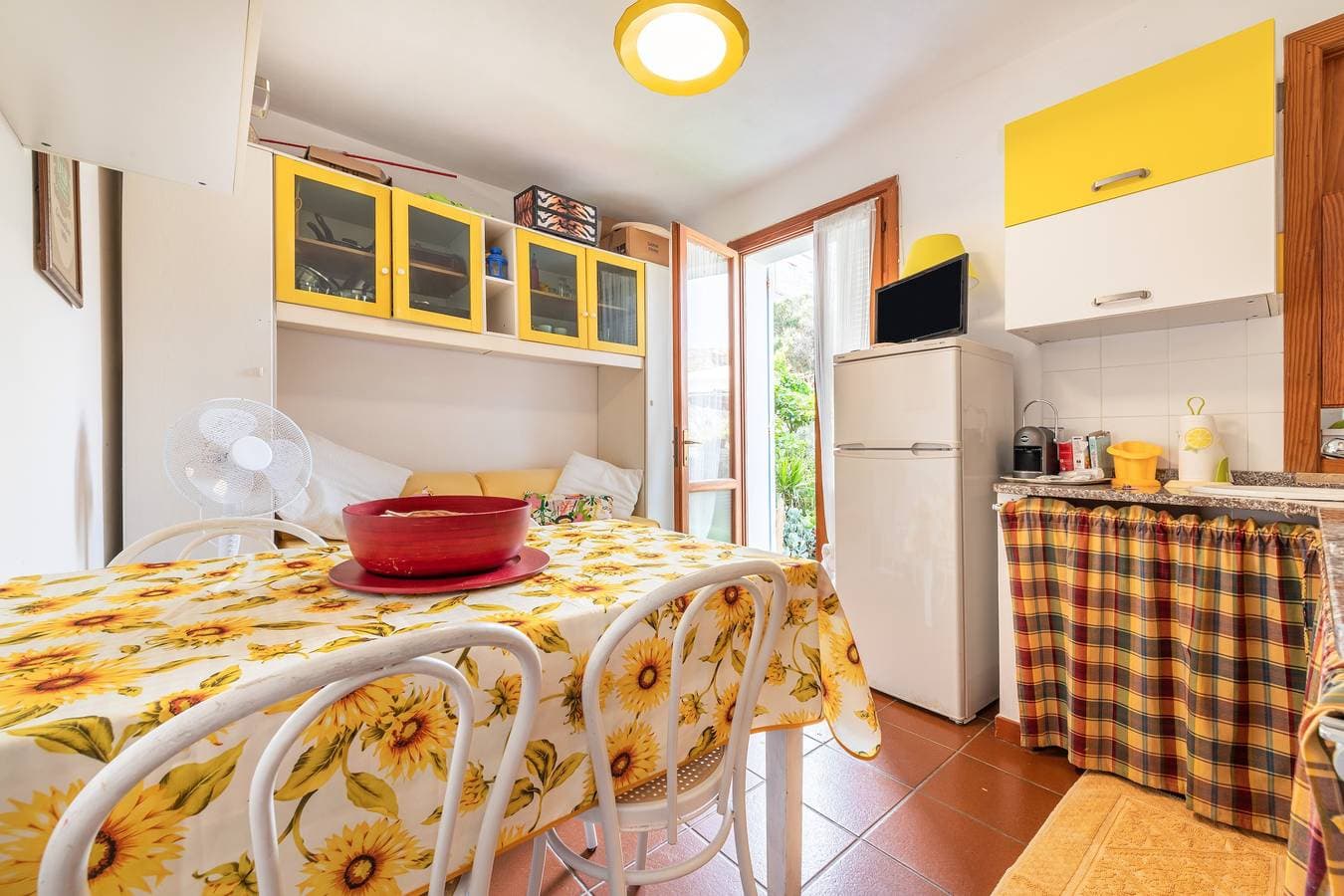 Foto 10 von 26: Haustierfreundliches Ferienhaus 'Casa Leo' mit Meerblick, Garten und Klimaanlage