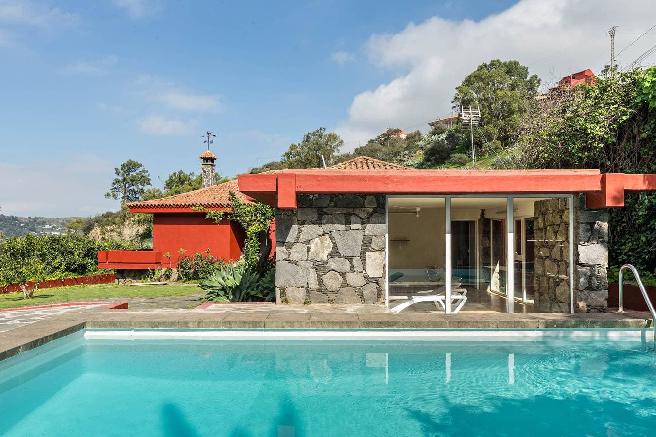 Foto 2 von 31: Villa "El Jardín de Santa Bígida" mit Bergblick, Pool, WLAN, Sauna & Garten