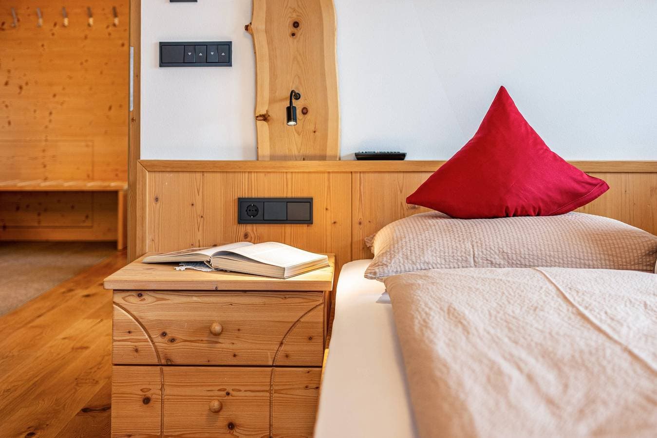 Foto 13 von 30: Ferienwohnung 'Hatzes App Schlern' mit Bergblick, Balkon und WLAN