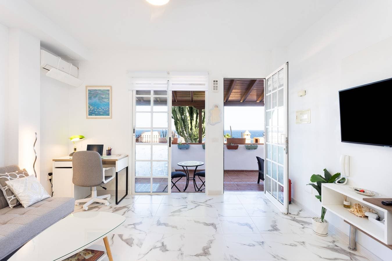 Foto 2 von 32: Ferienwohnung für 2 Personen mit Terrasse