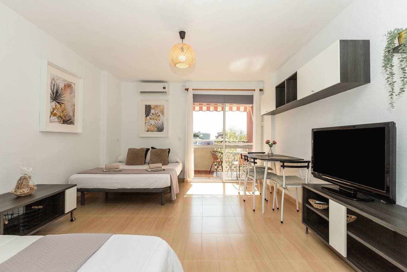 Foto 3 von 20: Einzimmerapartment 'Estudio Ed Jupiter Benalmadena' mit Meerblick, WLAN und Gemeinschaftspool