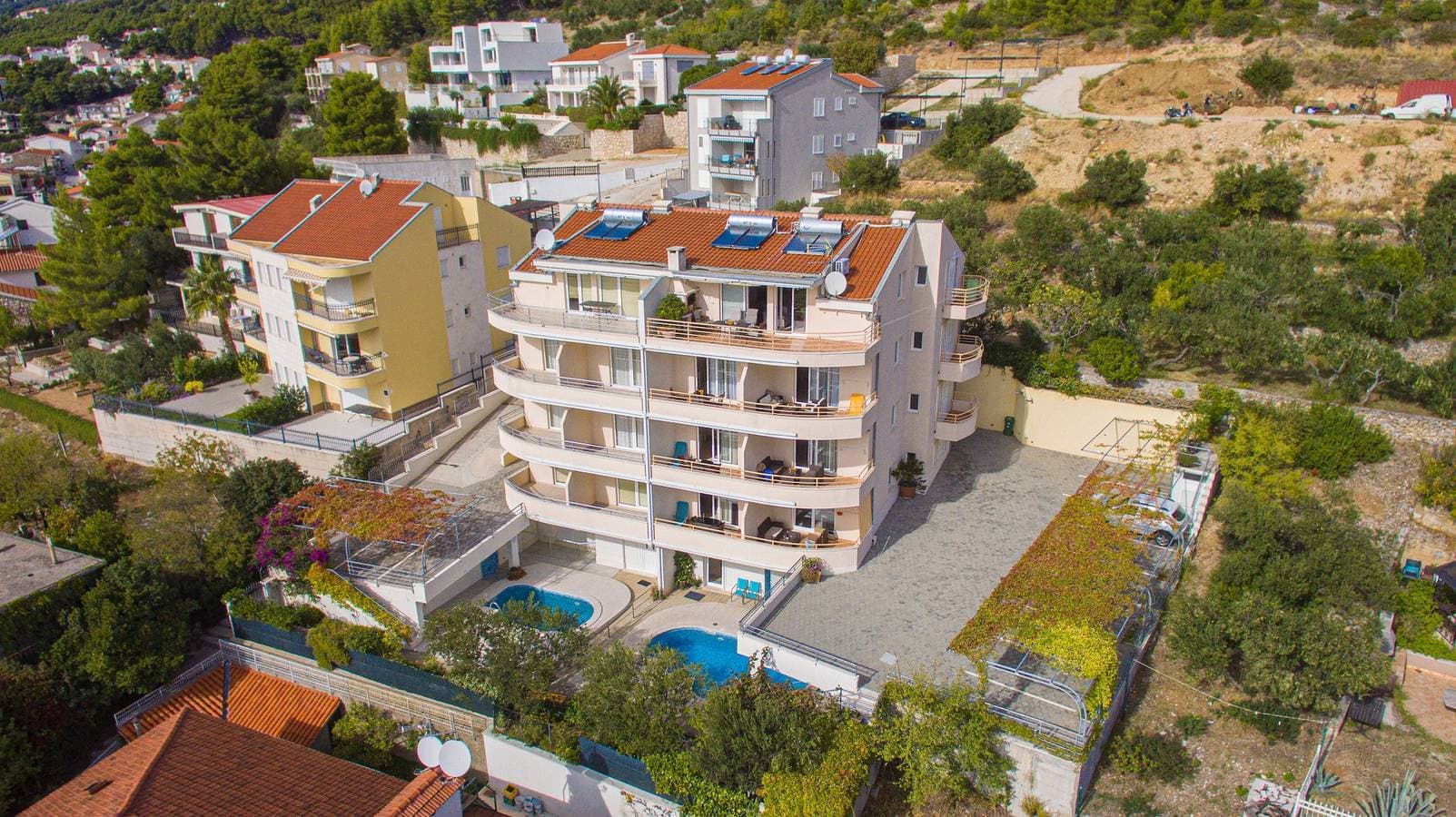 Foto 3 von 22: Studio Appartement mit Terrasse und Meerblick Brela, Makarska As-20066-a