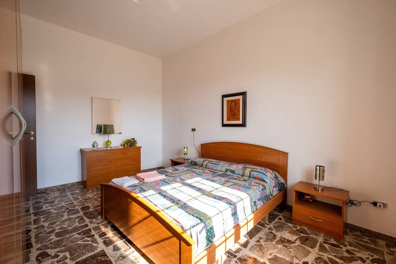 Foto 9 von 21: Haustierfreundliche Ferienwohnung "Scirocco" mit Garten