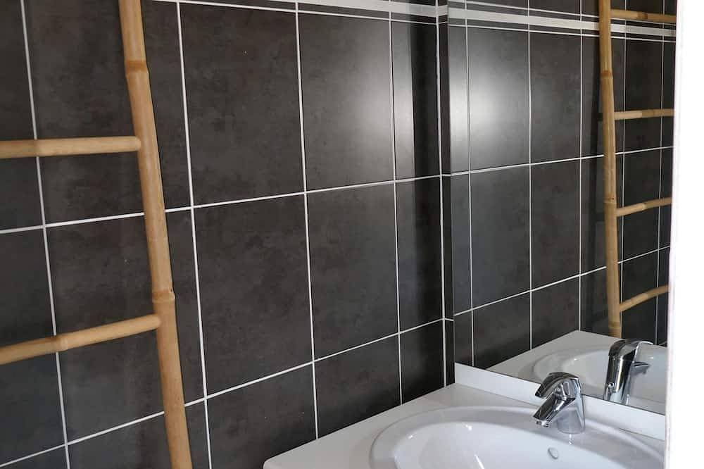 Foto 7 von 30: Wohnung T2,40 m2, klimatisiert, 3 Terrassen, 350 m vom Strand entfernt. Privatparkplatz.