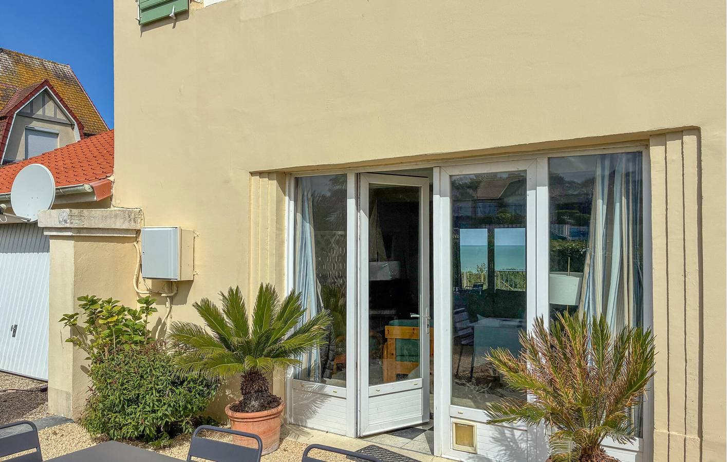 Foto 8 von 22: Gemütliche 2-Zimmer-Wohnung mit Meerblick, Garten und WLAN – 2,5 km vom Strand entfernt
