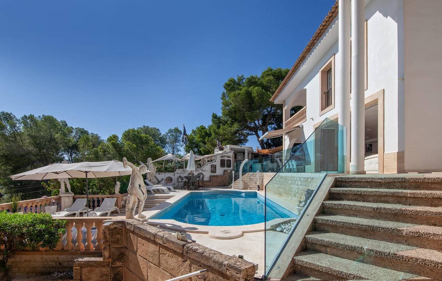 Foto 4 von 48: Appartement mit Meerblick, Pool, Terrasse und Grill - 2km bis Playa de s'Hostalet